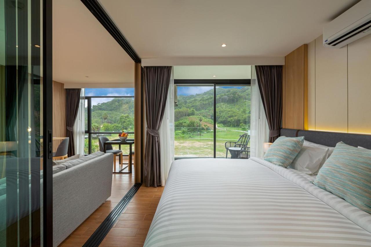 Hotel Wyndham Garden Naithon Phuket Zewnętrze zdjęcie