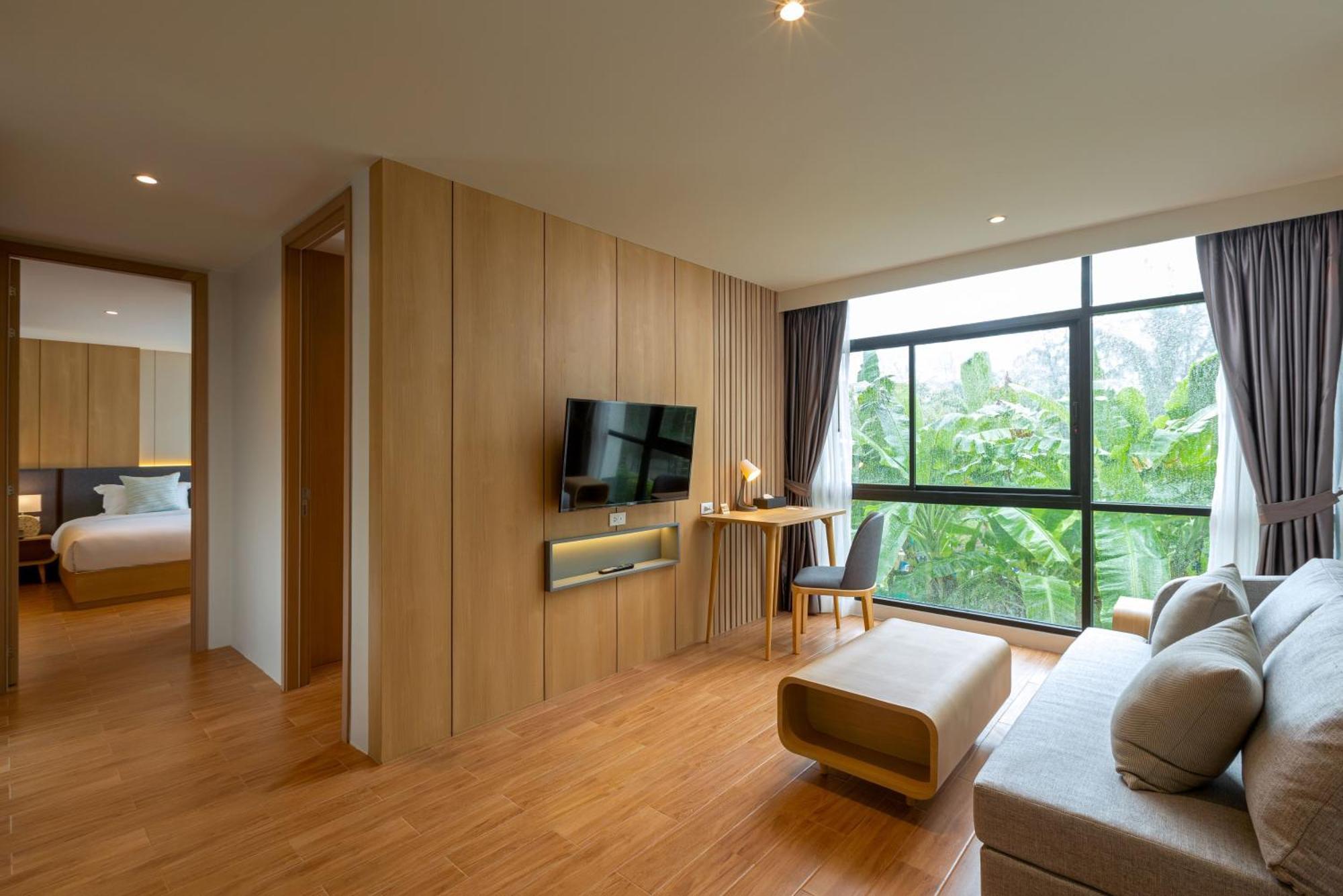 Hotel Wyndham Garden Naithon Phuket Zewnętrze zdjęcie