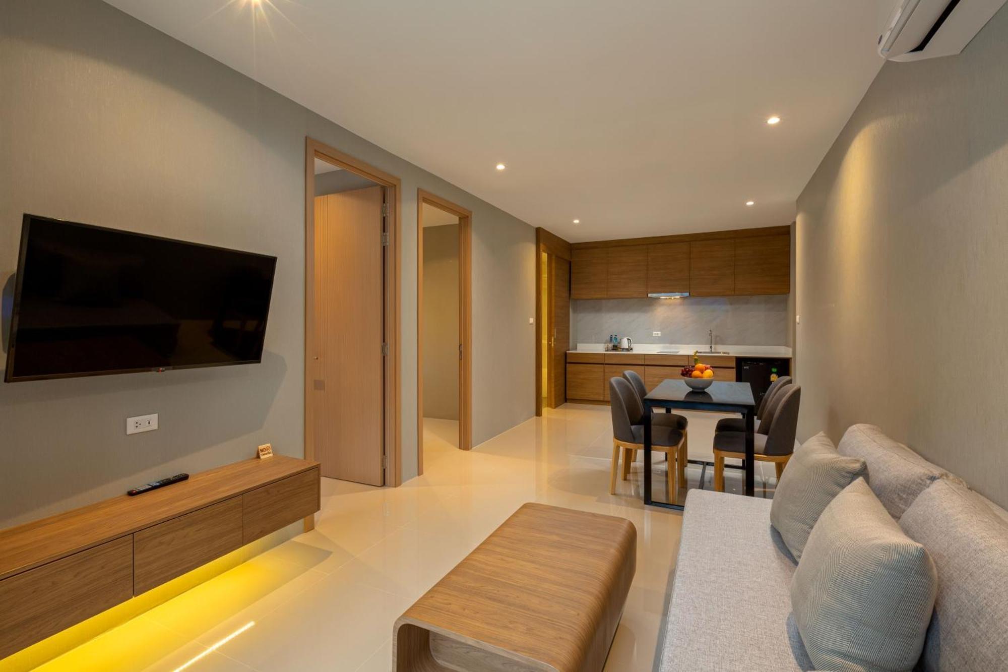 Hotel Wyndham Garden Naithon Phuket Zewnętrze zdjęcie