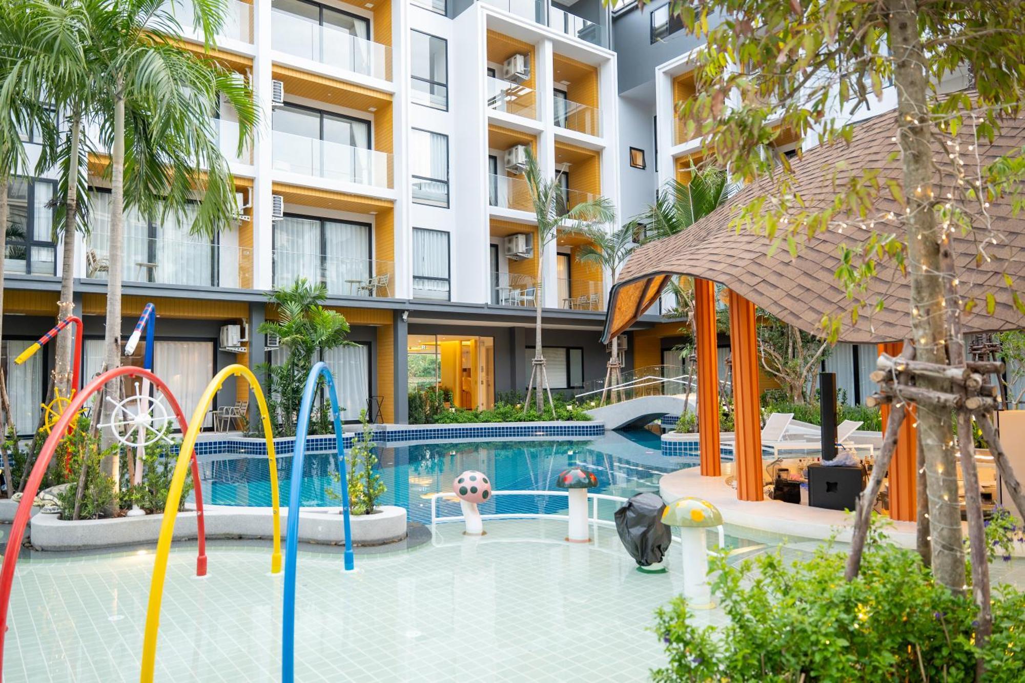 Hotel Wyndham Garden Naithon Phuket Zewnętrze zdjęcie
