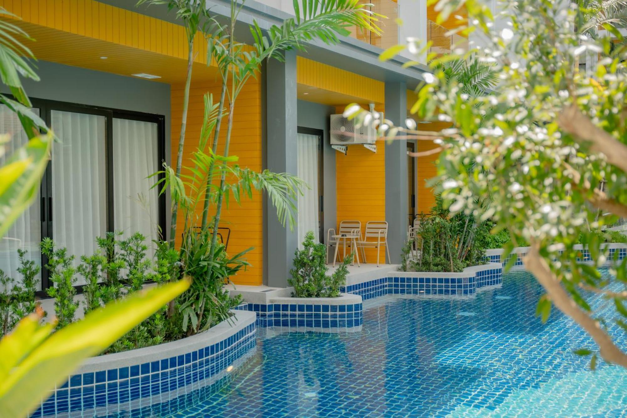 Hotel Wyndham Garden Naithon Phuket Zewnętrze zdjęcie