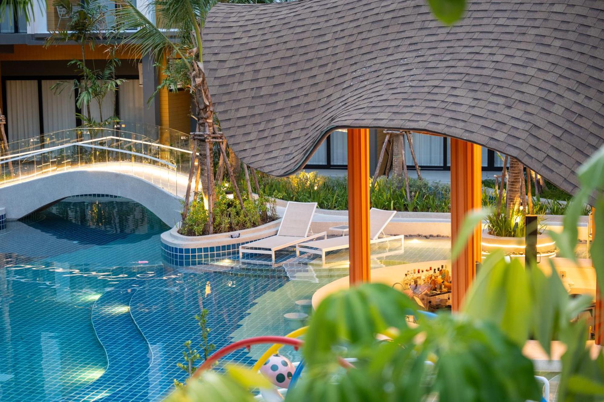 Hotel Wyndham Garden Naithon Phuket Zewnętrze zdjęcie