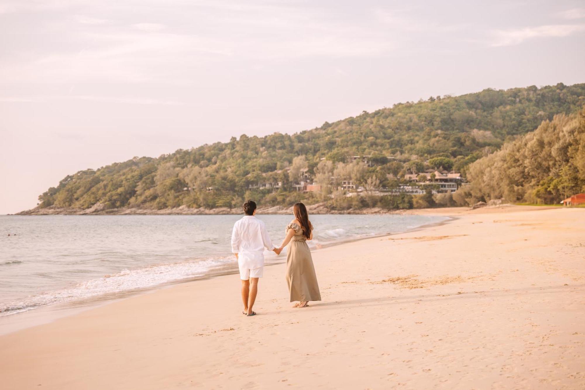 Hotel Wyndham Garden Naithon Phuket Zewnętrze zdjęcie